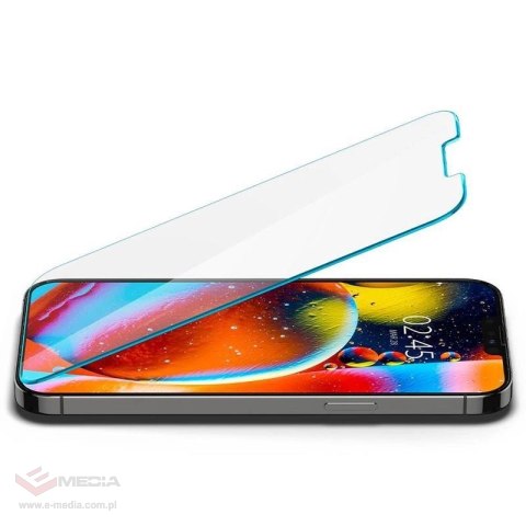 Szkło hartowane Spigen Glas.tR EZ Fit na iPhone 13 / 13 Pro / 14 / 16e - 2 szt.