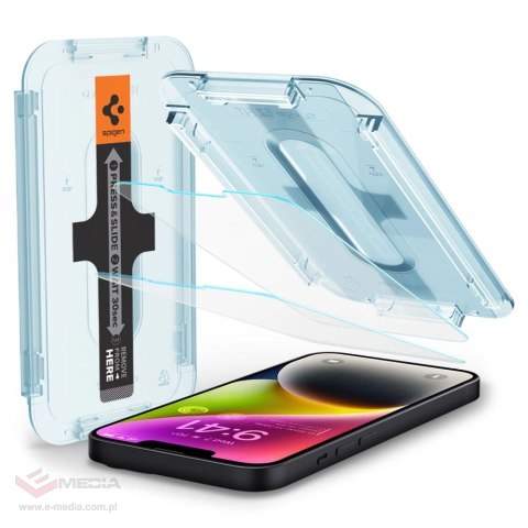 Szkło hartowane Spigen Glas.tR EZ Fit na iPhone 13 / 13 Pro / 14 / 16e - 2 szt.