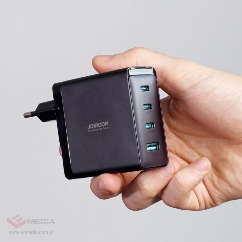 Ładowarka GaN Joyroom JR-TCG04EU 100W 3x USB-C USB-A + kabel USB-C / USB-C 100W - czarna