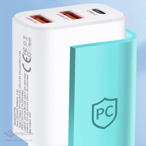 Ładowarka sieciowa Wozinsky CWCUCW 30W USB-C / 2 x USB-A - biała