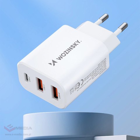 Ładowarka sieciowa Wozinsky CWCUCW 30W USB-C / 2 x USB-A - biała